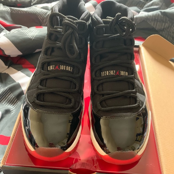 Bred 11s - Picture 3 of 6